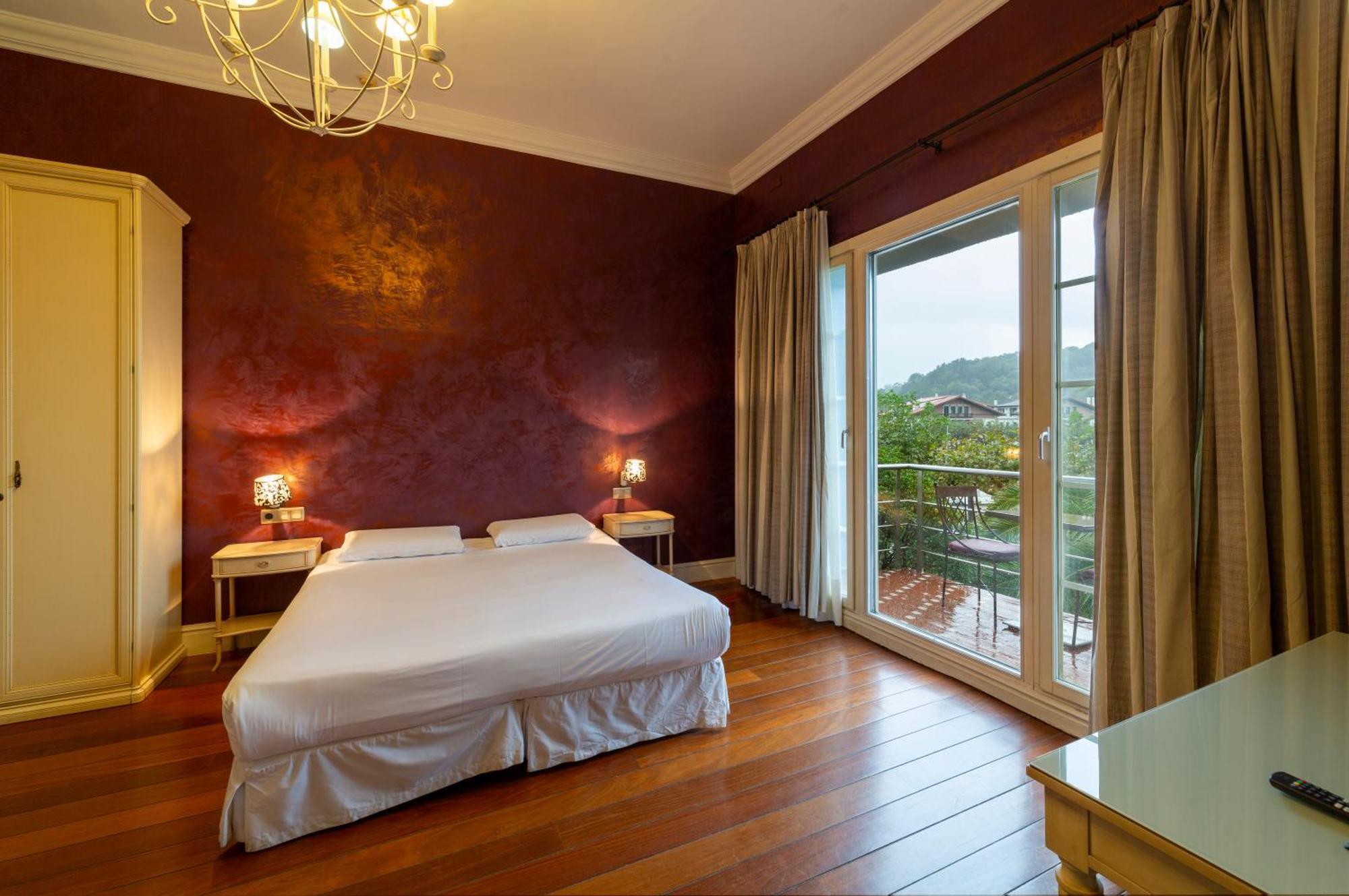 Kaian Maitea Hotel Plentzia Bagian luar foto