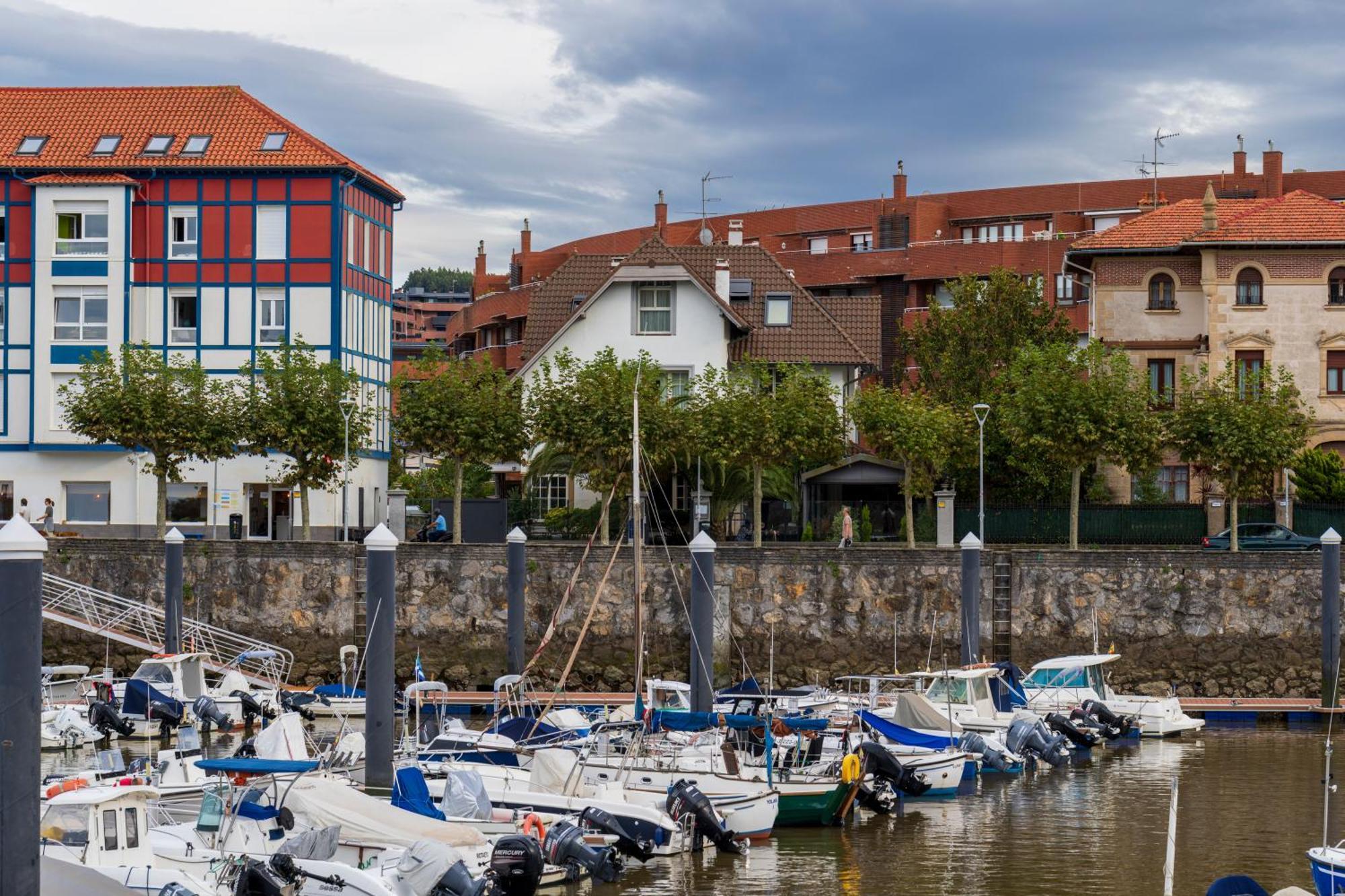 Kaian Maitea Hotel Plentzia Bagian luar foto