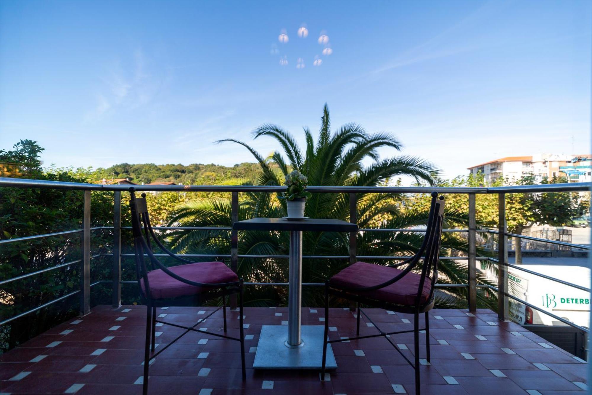 Kaian Maitea Hotel Plentzia Bagian luar foto