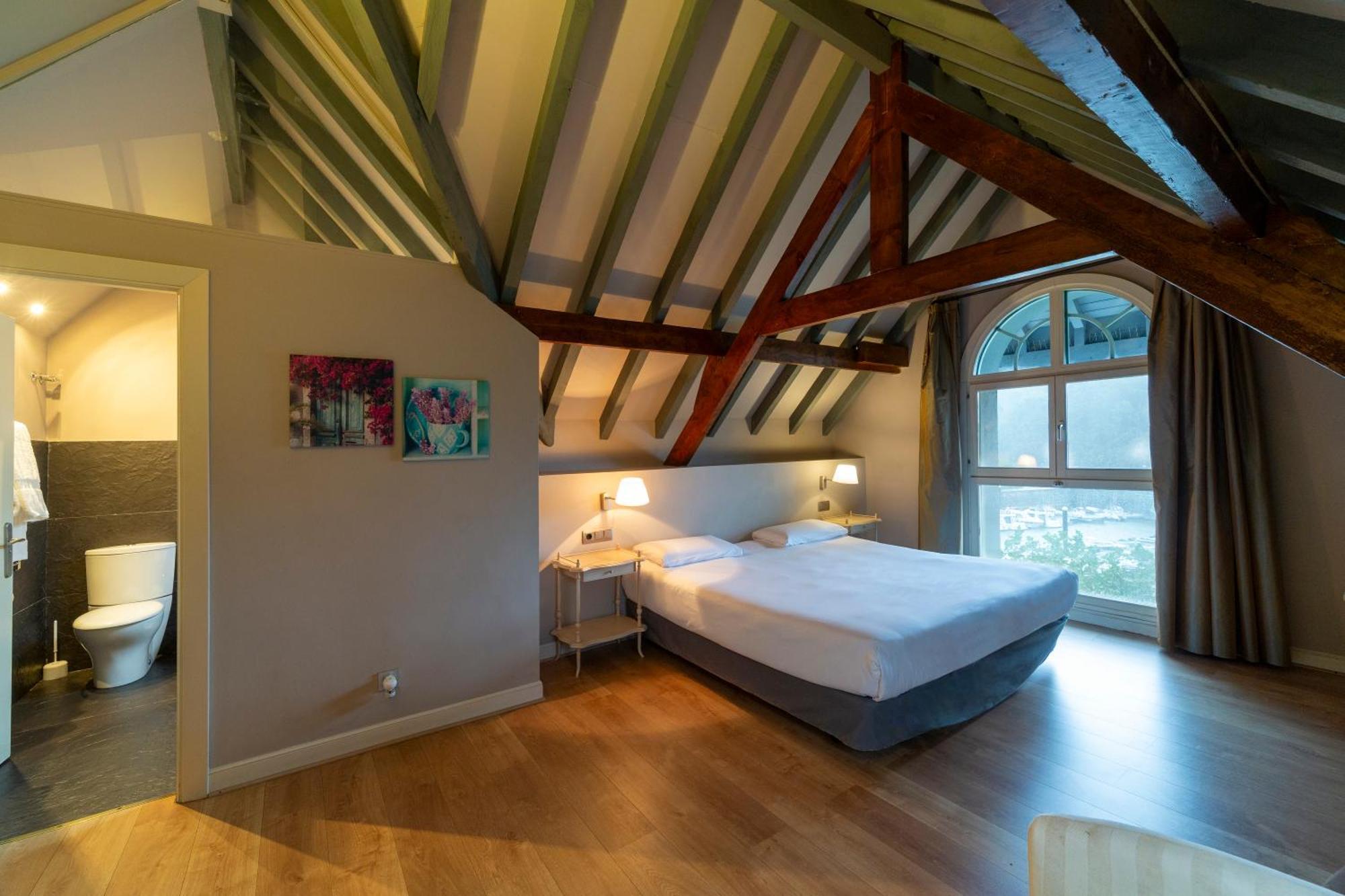 Kaian Maitea Hotel Plentzia Bagian luar foto